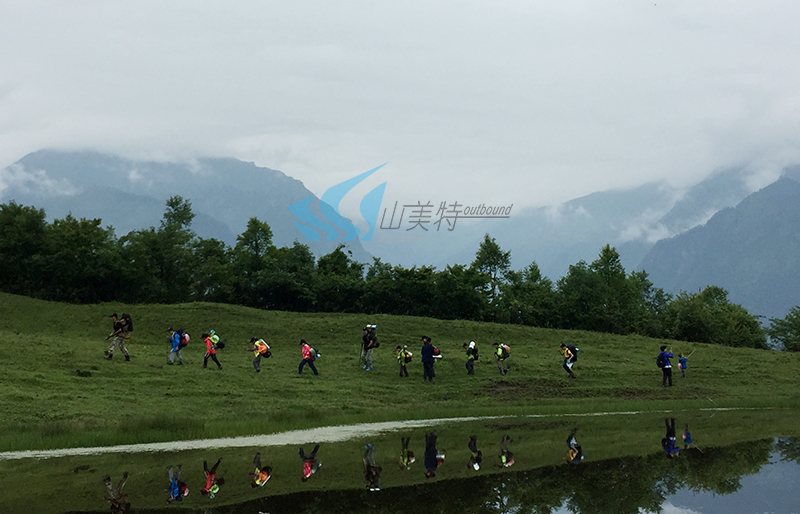 <a href=http://www.kelaydone.com.cn target=_blank class=infotextkey>成都拓展訓練公司</a>